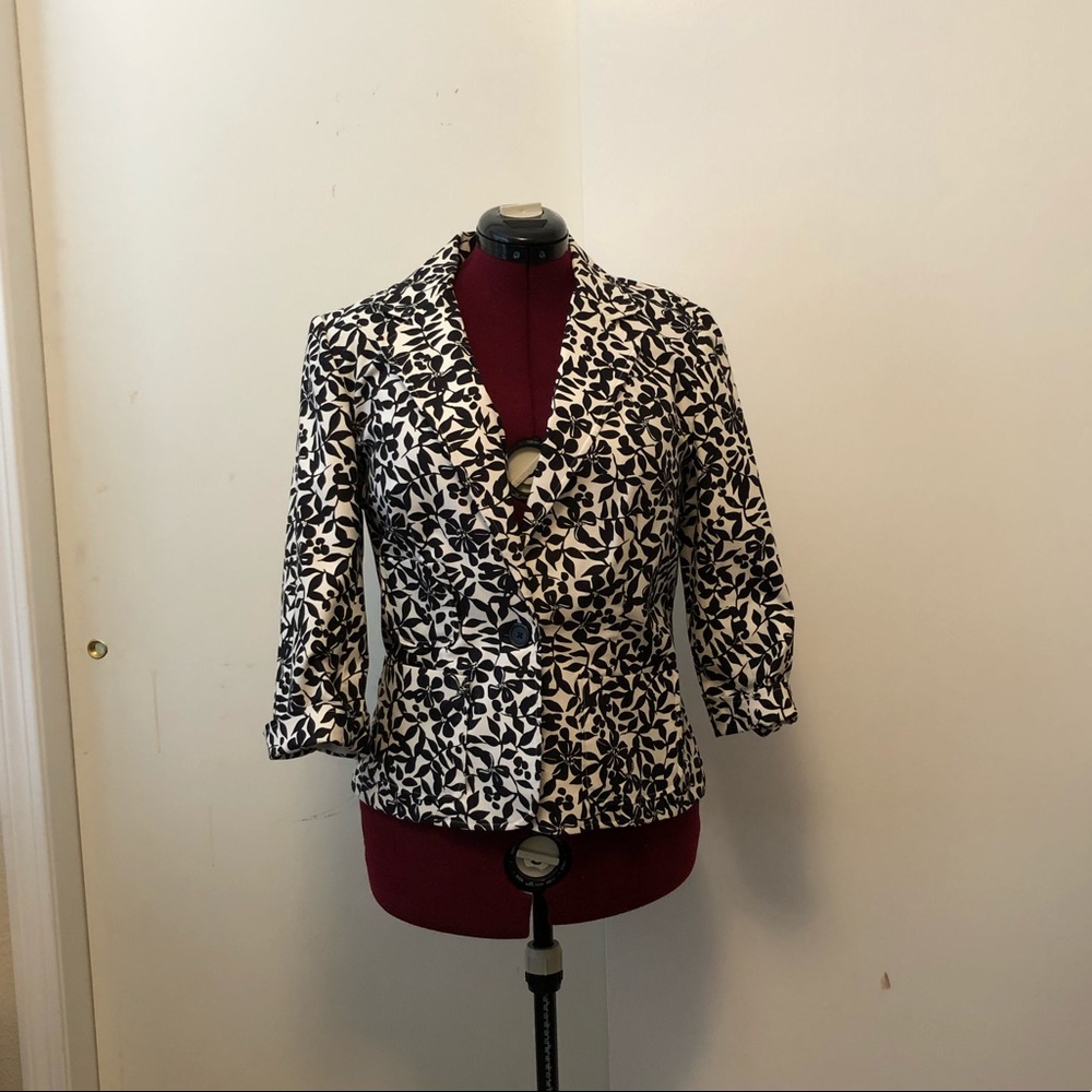Lightweight Blazer